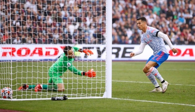 Ronaldo and Messi's contrasting starts: One dream return and one uncomfortable new transition - Bóng Đá