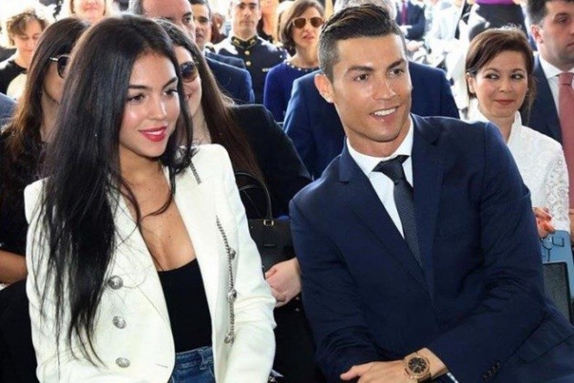 Reports from Portugal that Cristiano Ronaldo has proposed to Georgina Rodriguez - Bóng Đá