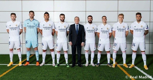 Behind the scenes of Real Madrid's 2020/21 team photo - Bóng Đá