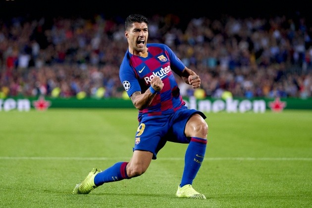 According to Italian journalist Tancredi Palmeri, it will be 3m euros fixed and then another potential 13m euros in add-ons (Juve mua Suarez) - Bóng Đá