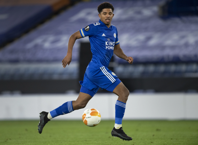 Man Utd: 70 triệu cho Varane hay 92 triệu cho 