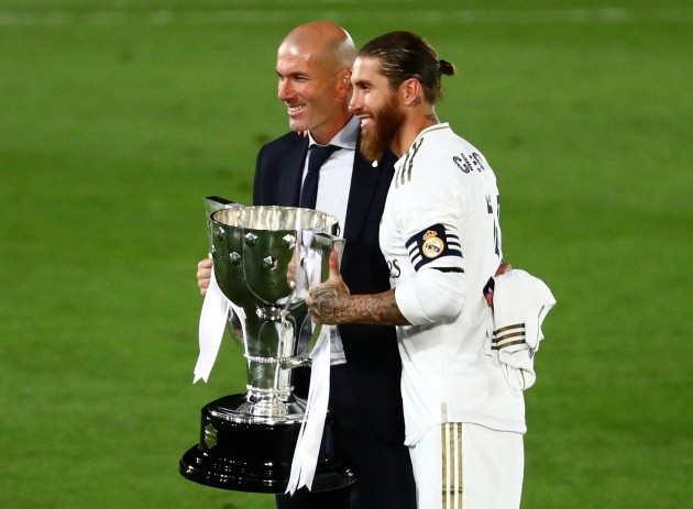 Zidane có 2 