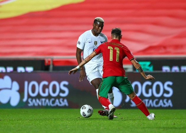 BĐN thua Pháp, nhưng Fernandes lại có trận 'thắng' của riêng mình - Bóng Đá