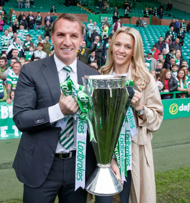 Retired footballers who dated younger Wags - Bóng Đá