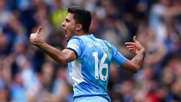 What the Leeds midfielder would bring to Man City - Bóng Đá