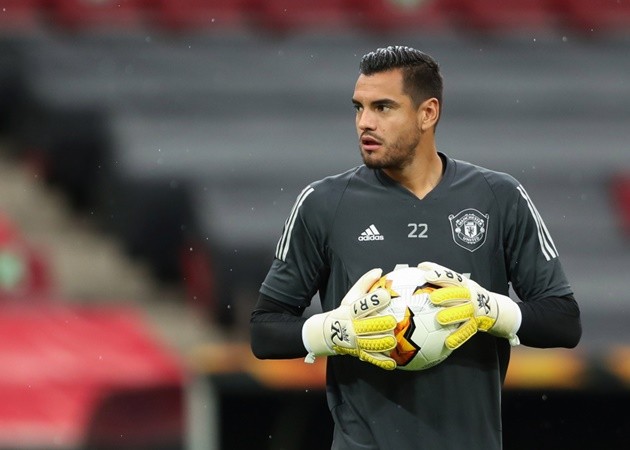Valencia coaches ended up turning the deal down and the club have now decided to rule out the signing with Romero - Bóng Đá