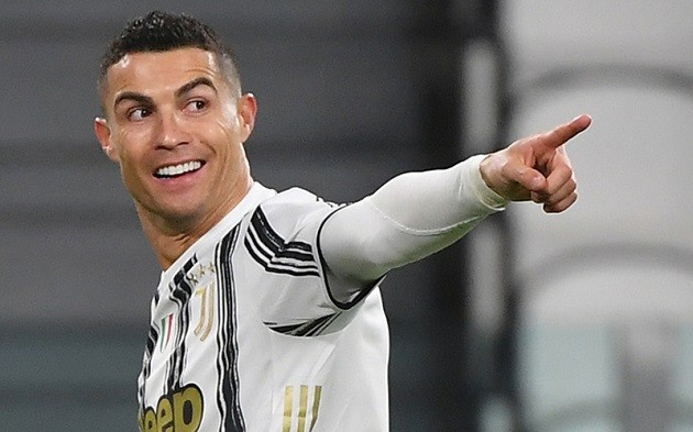 Ronaldo có hành động 