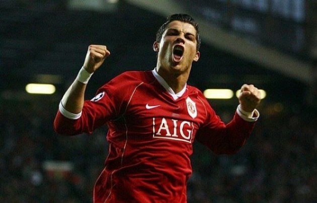 John barnes on Ronaldo  - Bóng Đá