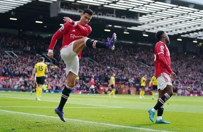 MU chú ý, Ronaldo luôn chạy trốn - Bóng Đá