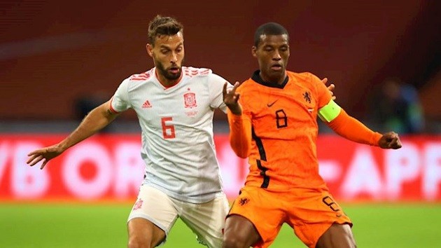 Memphis Depay left Gini Wijnaldum hanging  - Bóng Đá