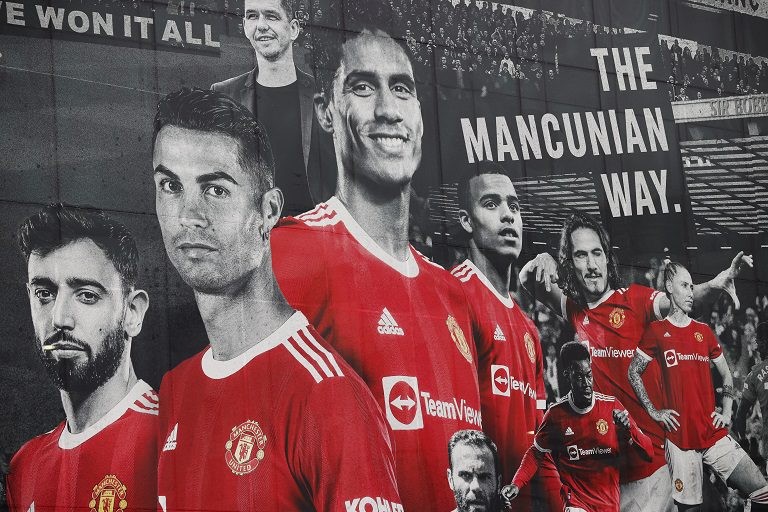 Solskjaer và BLĐ M.U bất ngờ có cuộc họp với Sir Alex và cựu CEO - Bóng Đá