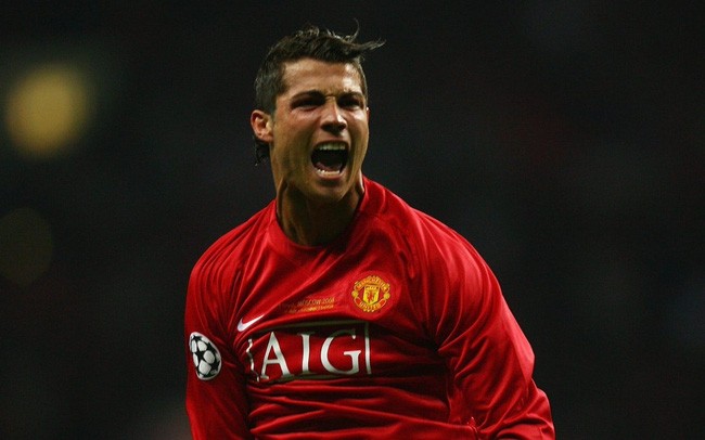 Ronaldo, Messi và kỳ chuyển nhượng điên rồ nhất lịch sử - Bóng Đá