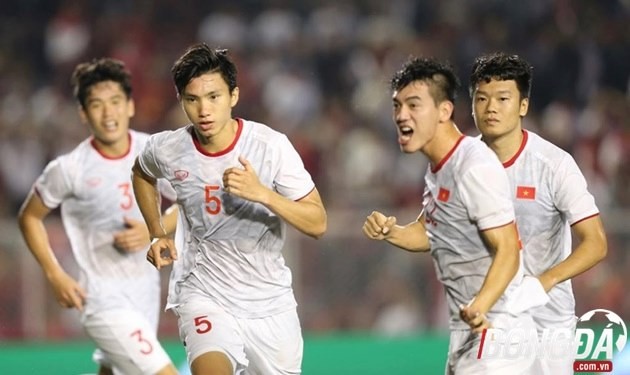 Ngoạn mục! Hạ gục Indonesia, Việt Nam đẳng cấp số 1 ĐNA - Bóng Đá
