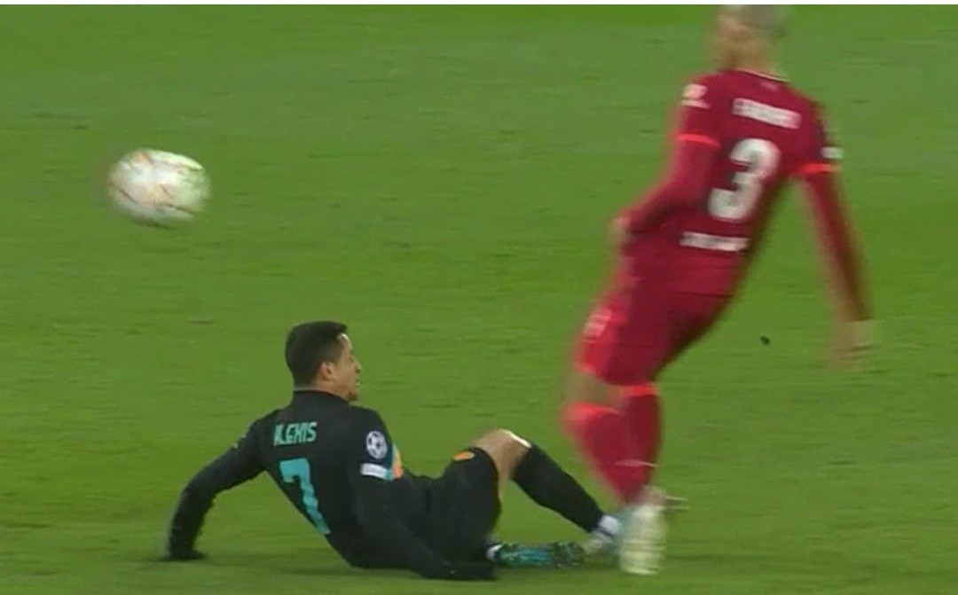 Bài ảnh Liverpool - Bóng Đá
