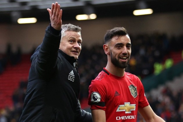 Thắng nhọc Brighton, Man Utd và Solskjaer vẫn biểu lộ 3 