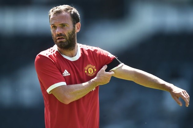5 cầu thủ rời M.U tự do Hè này: Thất vọng số 9; Sai lầm ở Solskjaer - Bóng Đá