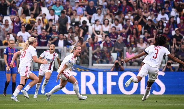 Thắng 30/30 trận và ghi 159 bàn, nữ Barca vẫn thất bại ở CK Champions League - Bóng Đá