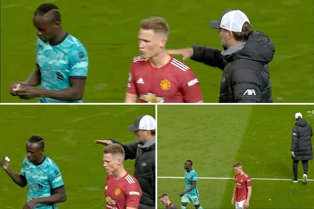 ‘CLEVER’: MARTIN KEOWN HAS INTERESTING THEORY ABOUT SADIO MANE HANDSHAKE DRAMA - Bóng Đá