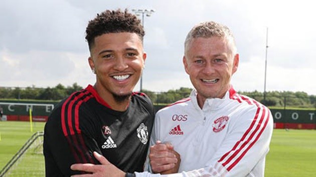 Can Man Utd bridge gap to Man City? - Bóng Đá