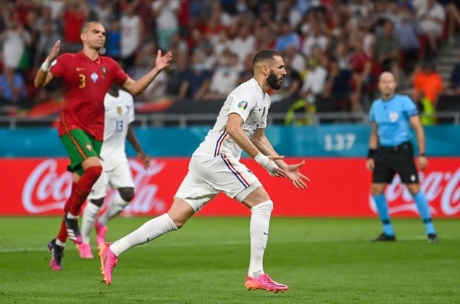 Cãi lời Pepe, Patricio nhận cái kết đắng trước Benzema - Bóng Đá
