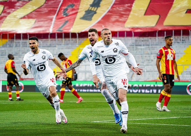 Burak Yilmaz incredible performance - Bóng Đá