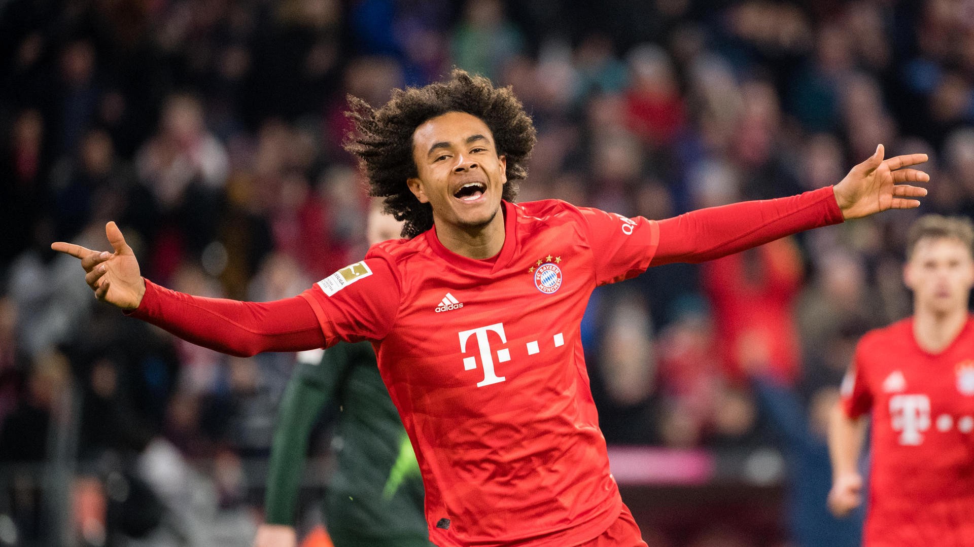Joshua Zirkzee - Trung phong ghi 2 bàn sau 16 phút ra sân cho Bayern - Bóng Đá