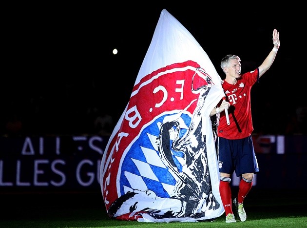 Ảnh sự nghiệp Schweinsteiger - Bóng Đá