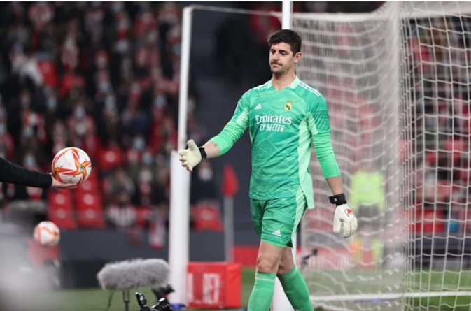 Casemiro khiến Real bị loại ở tứ kết Copa del Rey - Bóng Đá