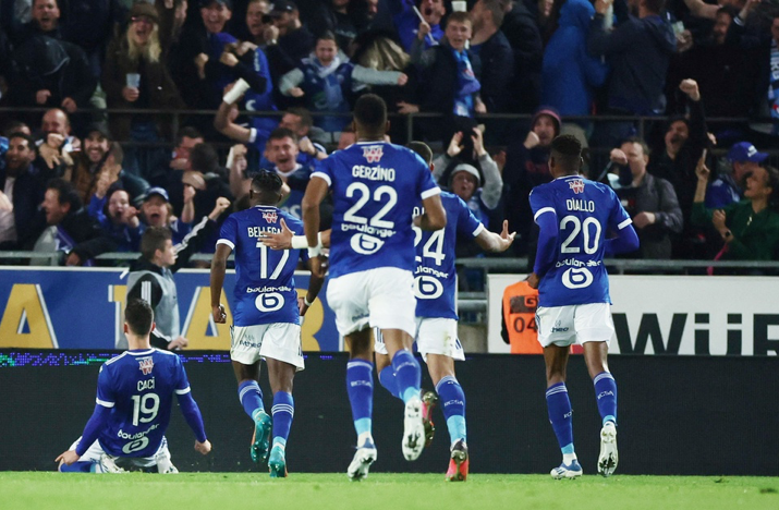 Mbappe lập cú đúp trong ngày PSG hòa 3-3 - Bóng Đá
