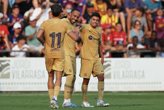 Barca bị đội hạng 5 cầm hòa - Bóng Đá
