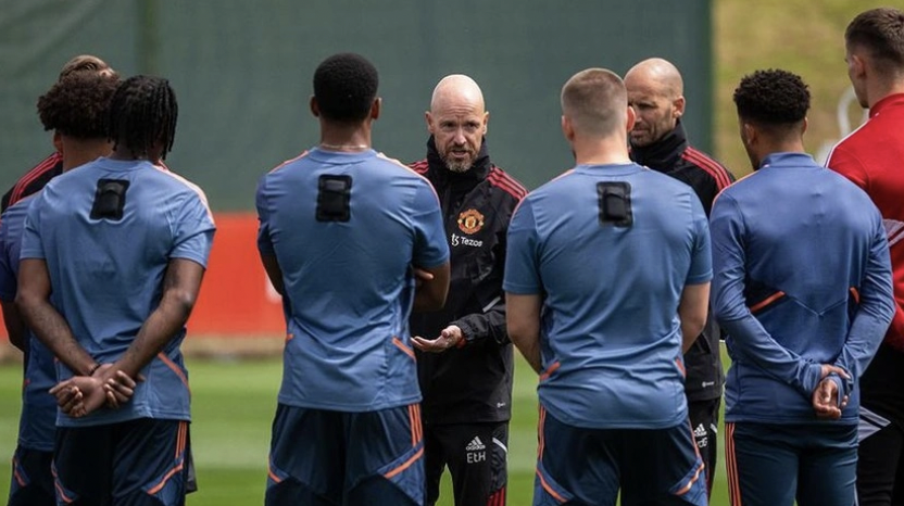 Vì sao MU ngày càng thụt lùi? - Bóng Đá