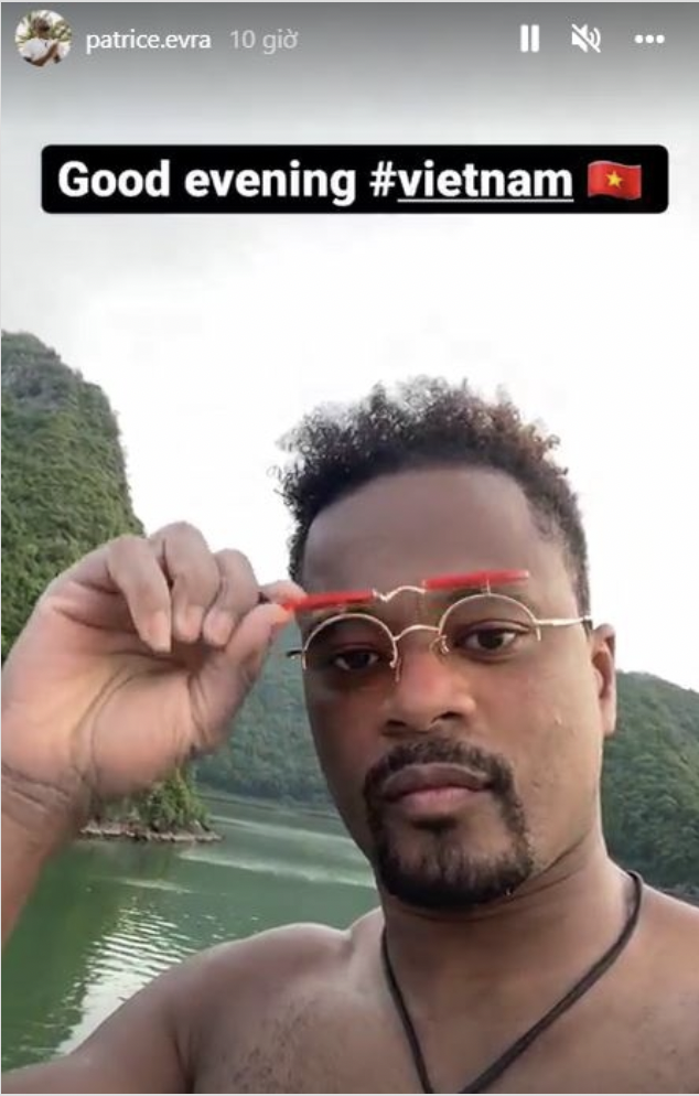 Huyền thoại MU đến Hạ Long du lịch - Bóng Đá