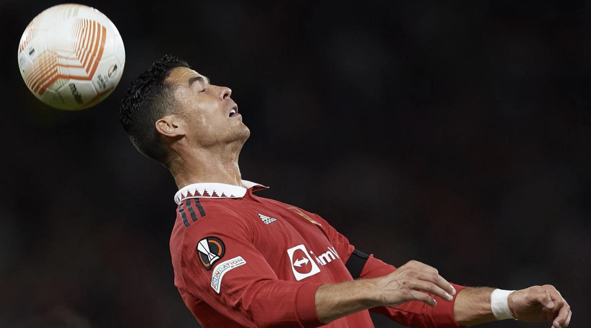Ronaldo cản trở MU cả khi ngồi dự bị - Bóng Đá