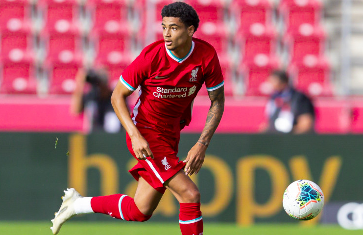 OFFICIAL: Wolves announce the signing of 18-year-old Dutch defender Ki-Jana Hoever from Liverpool - Bóng Đá