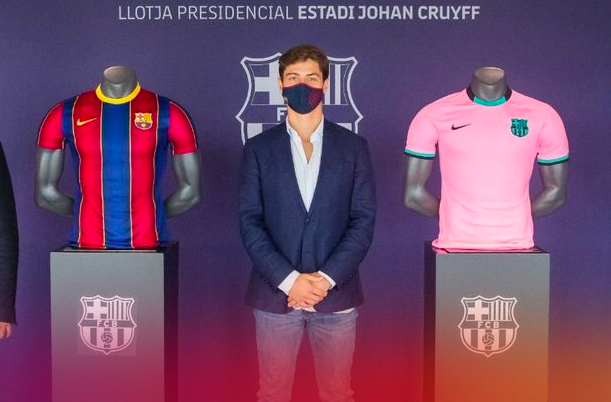 OFFICIAL: BARCELONA SIGN Andrés Solano - Bóng Đá