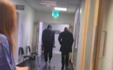 Liverpool’s Virgil van Dijk has reportedly injured his ACL - 'could miss 7-8 months' - Bóng Đá