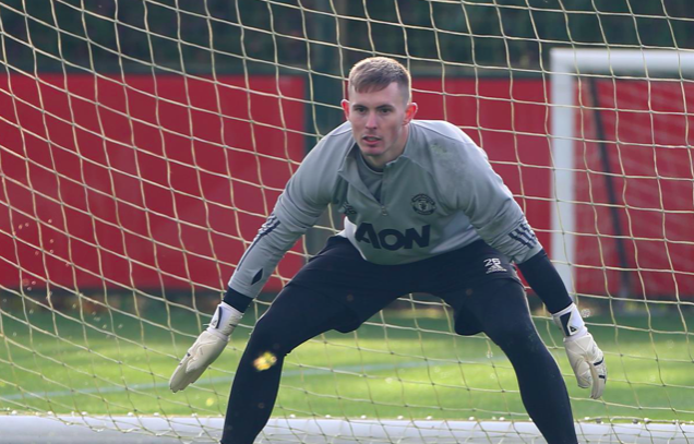 Man Utd tập luyện - Bóng Đá
