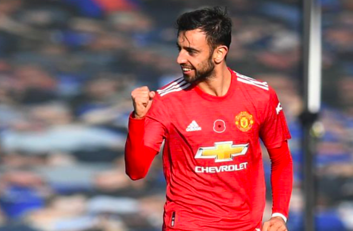Man Utd to double Bruno Fernandes' wages with lucrative new contract - Bóng Đá