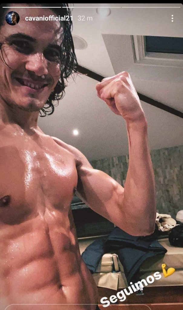 New United signing Edinson Cavani looks in great shape - Bóng Đá