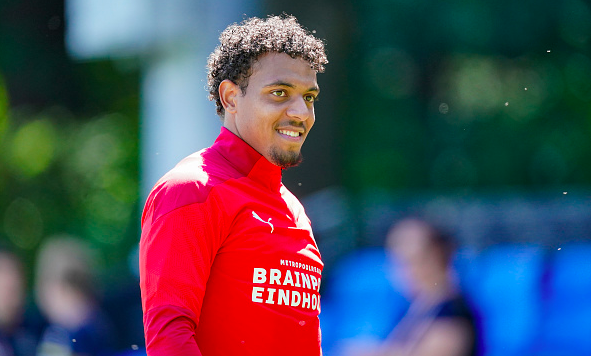 Donyell Malen has reportedly popped up on the radar of Real Madrid  - Bóng Đá