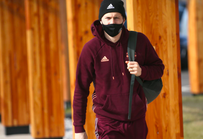 Ảnh Man United hành quân - Bóng Đá