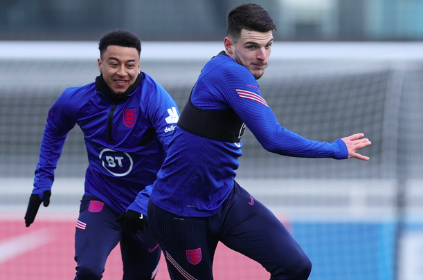 Manchester United keen to include Declan Rice as part of any West Ham transfer deal for Jesse Lingard - Bóng Đá