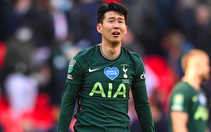 Son Heung-min khóc lớn, ngã quỵ xuống sân khi Spurs thất bại - Bóng Đá