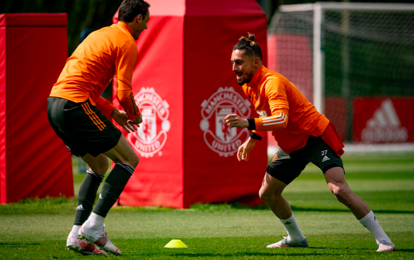 Hừng hực khí thế trên sân tập, Man Utd sẵn sàng đả bại Liverpool - Bóng Đá