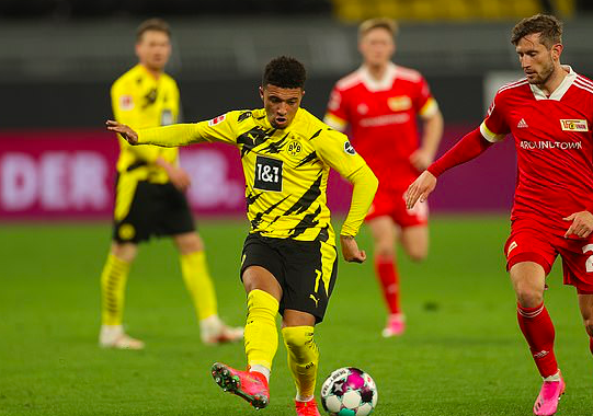 Michael Zorc confirms Jadon Sancho and the German club have a 'gentleman's agreement' over a move - Bóng Đá