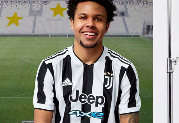 Giữa tin đồn ra đi, Ronaldo coi như đã chốt tương lai ở Juve? - Bóng Đá
