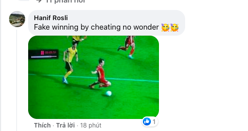 CĐV Malaysia nổi giận, tấn công Văn Toàn - Bóng Đá