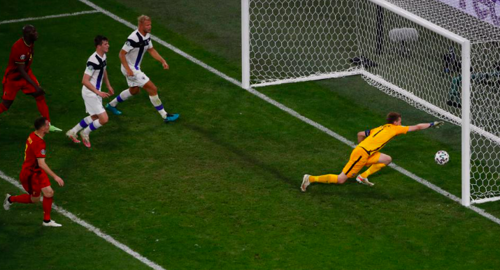 Nỗi ám ảnh phản lưới nhà ở EURO 2020 - Bóng Đá