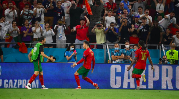 Ronaldo lập kỷ lục - Bóng Đá