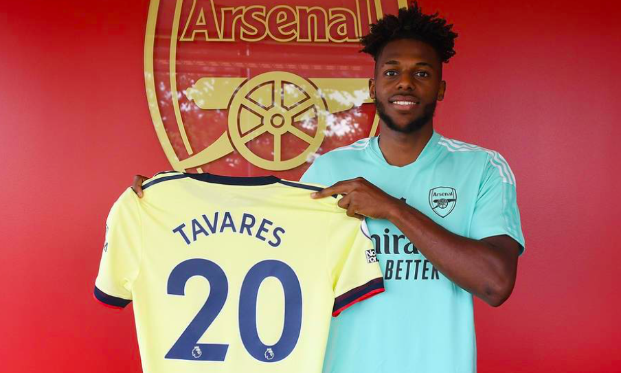 Tân binh hứa hẹn của Arsenal sút 2 chân như một - Bóng Đá